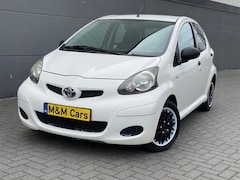 Toyota Aygo - 1.0-12V Cool/5drs/nap/2e EIG/ dealeronderhouden/ 1jaar apk/ airco/ zeer nette auto