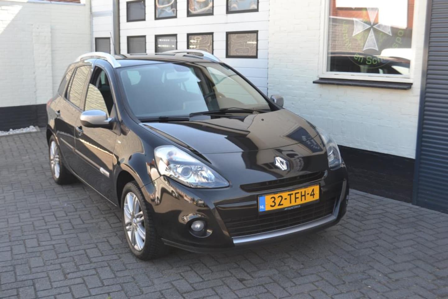 Renault Clio Estate - 1.2 TCE Night & Day - AutoWereld.nl