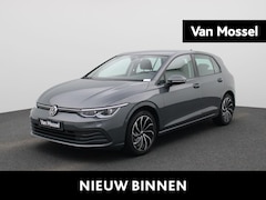 Volkswagen Golf - 1.5 eTSI Style | Navigatie | Adaptieve Cruise Control | Climate Control | Stoelverwarming
