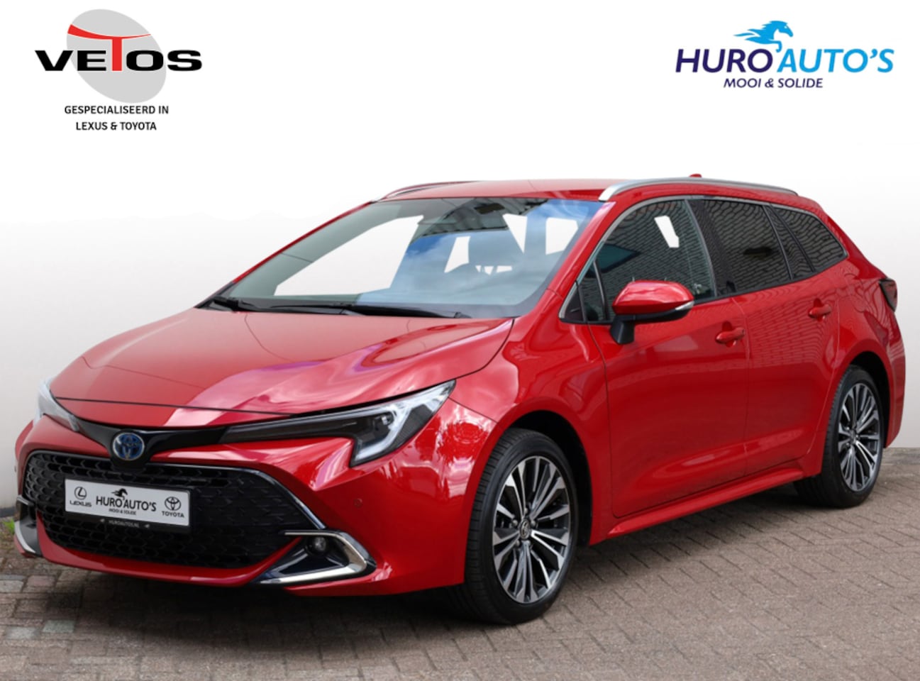 Toyota Corolla Touring Sports - Hybrid 200 Dynamic | Half Leder | Stoelverwarming | Parkeersenso - AutoWereld.nl