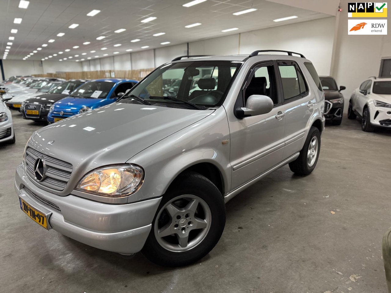 Mercedes-Benz M-klasse - 320 Elegance / AUTOMAAT / NAP / NETTE AUTO - AutoWereld.nl