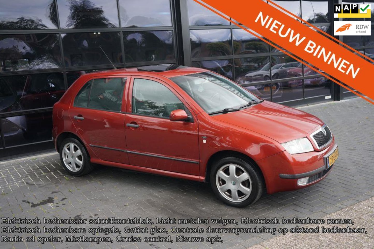 Skoda Fabia - 1.4 Elegance 1.4 Elegance, CC, Airco, Schuifdak, Elek pakket - AutoWereld.nl