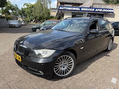 BMW 3-serie Touring - 318i Business Line *STOELVERW.*CLIMA*PANO*CRUISE*NAVI*PDC*TREKHAAK