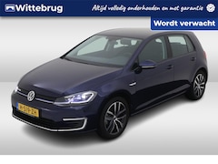 Volkswagen e-Golf - E-DITION Warmtepomp / Parkeersensoren / LED / Navigatie / Clima / Adapt. Cruise / Voorruit
