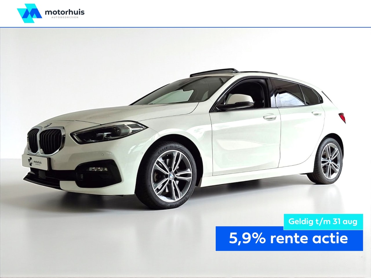 BMW 1-serie - (f40) 118i 140pk Executive Edition AUTOMAAT PANO LED - AutoWereld.nl
