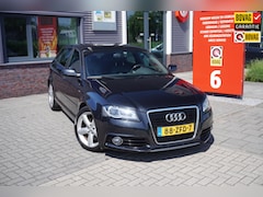 Audi A3 Sportback - 1.4 TFSI S Edition; 2x S line