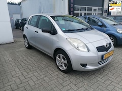 Toyota Yaris - 1.3 VVTi Terra