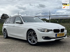 BMW 3-serie Touring - 316i High Executive Automaat Carplay