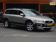 Volvo XC70 - 3.2 Summum | Dealer Onderhouden | Trekhaak 1800KG | Stoel verwarmd | Cruise |