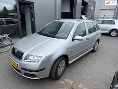 Skoda Fabia Combi - 1.4-16V Equipe AIRCO I NAP I RUIME APK I INRUILER