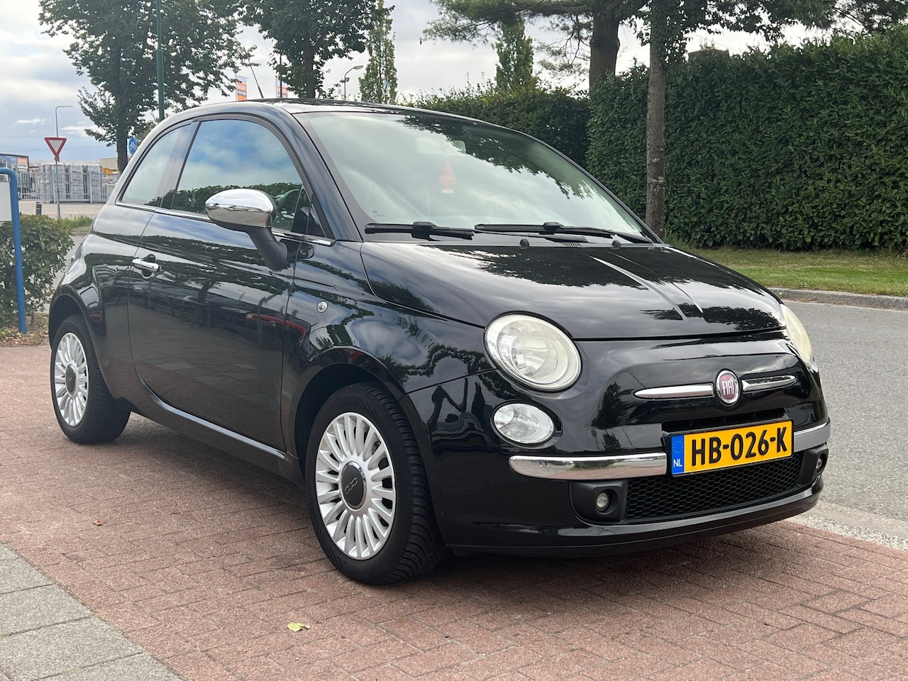 Fiat 500 - 1.2 Naked Carplay, navigatie, panoramadak - AutoWereld.nl