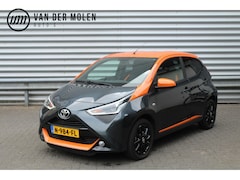 Toyota Aygo - 1.0 VVT-i 73pk x-JBL NL-Auto NAP Clima Navi Carplay Camera 15"LMV