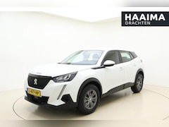 Peugeot 2008 - 1.2T Active Pack | Navigatie | Climate Control | Trekhaak | Full LED | 16'' LM Velgen | 1e