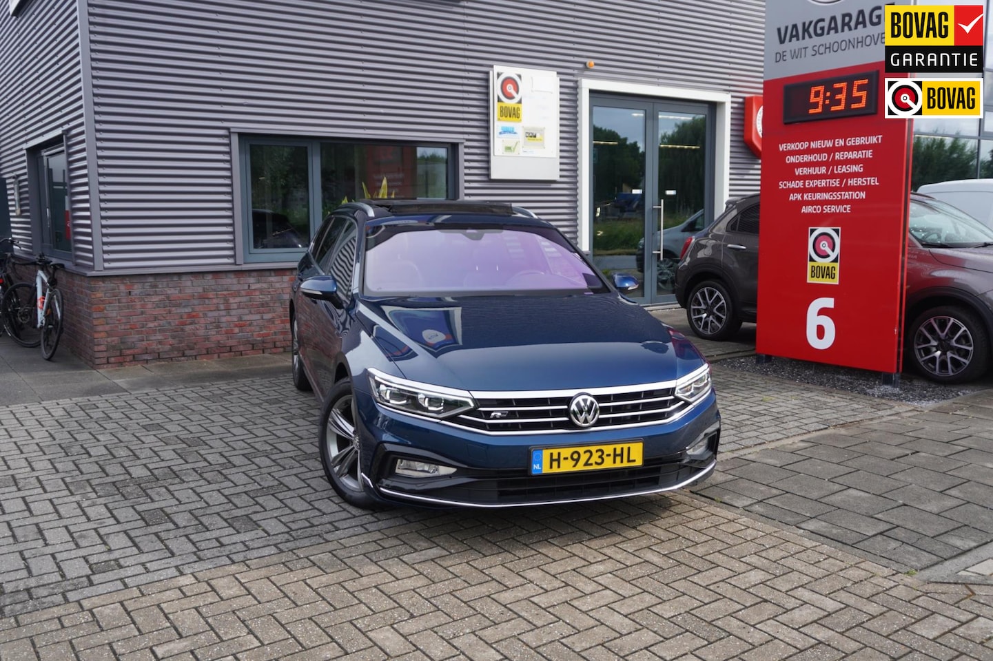 Volkswagen Passat Variant - 1.5 TSI Elegance Business R. Panoramadak, Lederen bekleding, Trekhaak. - AutoWereld.nl