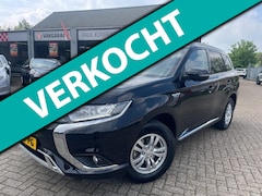 Mitsubishi Outlander - 2.4 PHEV Pure *Apple/Android CarPlay + DAB + camera