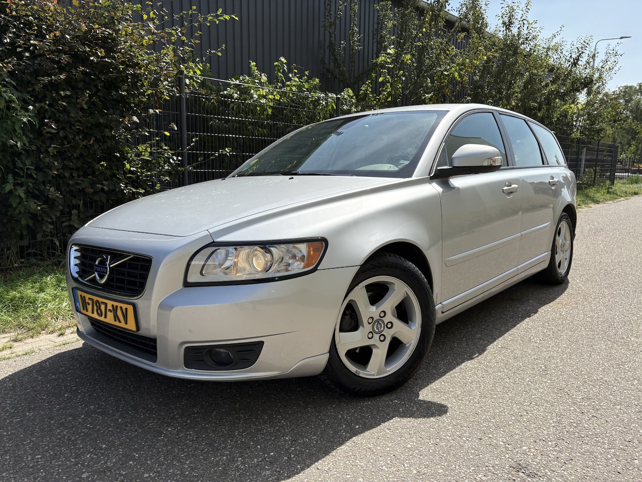 Volvo V50 - 1.6 D2 S/S Kinetic / AIRCO / CRUISE / 160dkm! - AutoWereld.nl