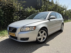 Volvo V50 - 1.6 D2 S/S Kinetic / AIRCO / CRUISE / 160dkm