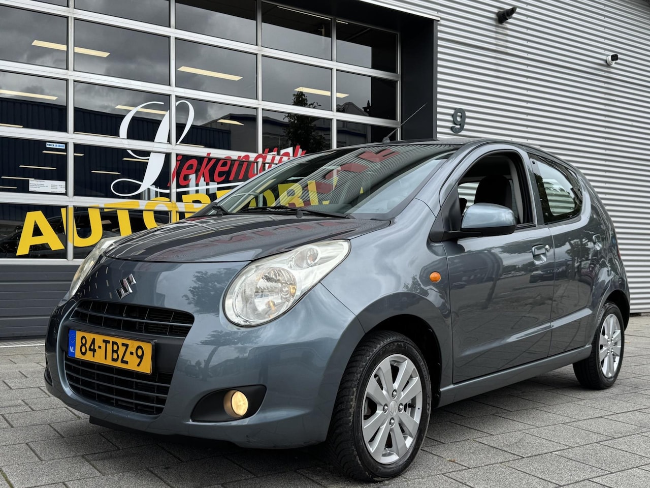Suzuki Alto - 1.0 Exclusive 5Drs - Airco I Comfort pakket I Sport velgen I APK 07-2026 Dealer onderhoude - AutoWereld.nl