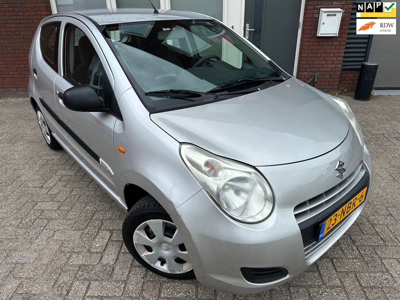 Suzuki Alto - 1.0 Comfort Plus / AUT / Airco / 5DRS / NAP - AutoWereld.nl