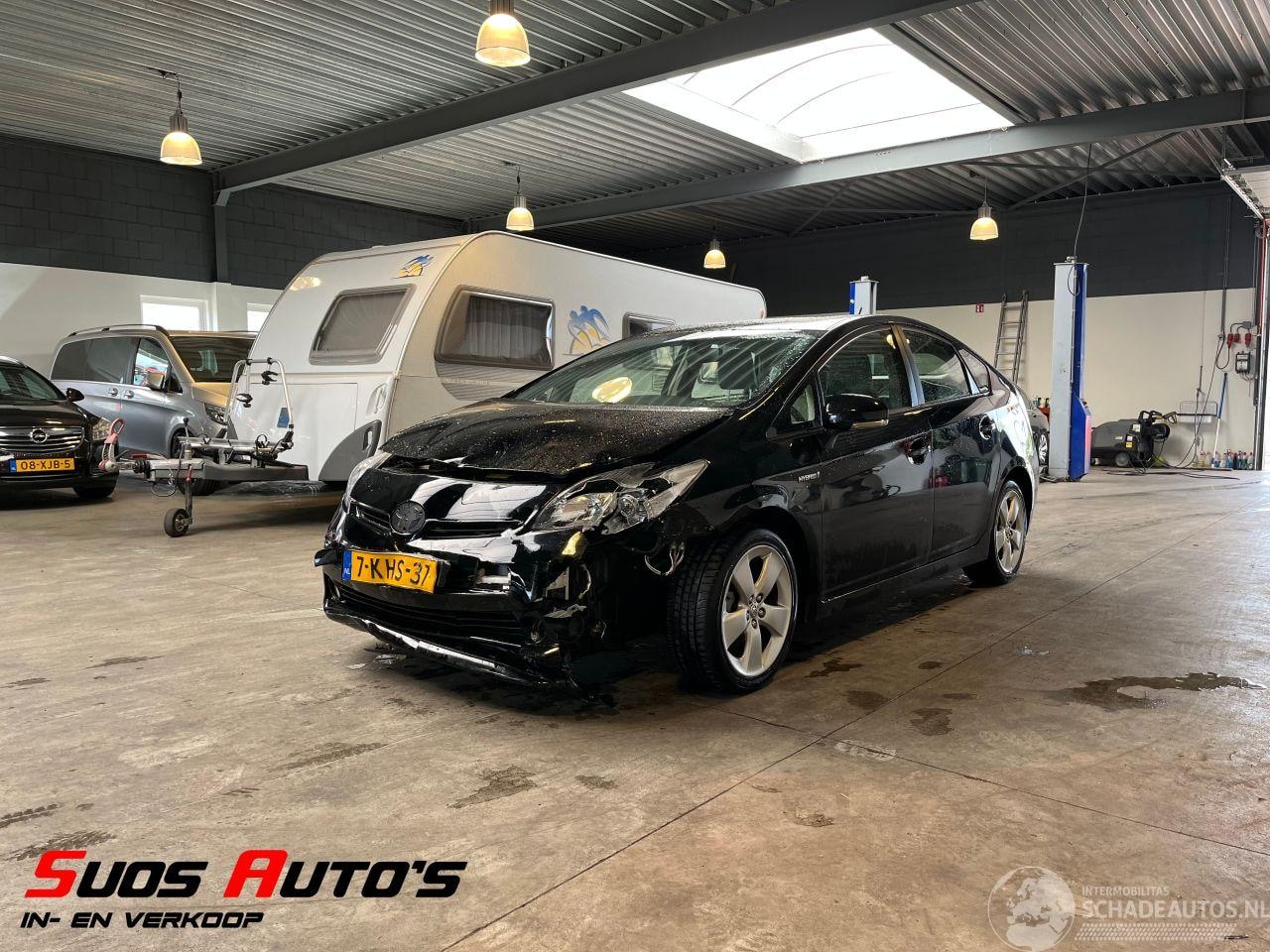 Toyota Prius - 1.8 Hybrid NL NAP! - AutoWereld.nl
