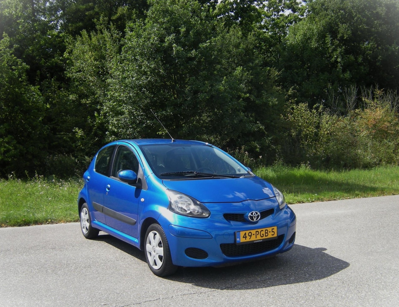 Toyota Aygo - 1.0-12V Comfort Navigator . Airco . Navigatie . 5 drs . Audio . enz - AutoWereld.nl