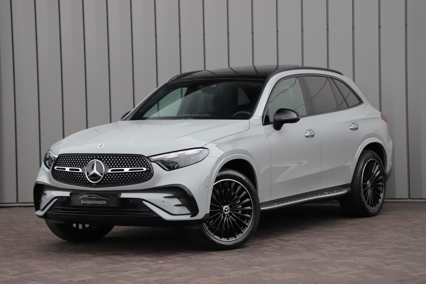 Mercedes-Benz GLC-klasse - 400e AMG 4-Matic | 381PK | Pano | Massage | Keyles-go | Head-up | Sfeerverlichting | Burme - AutoWereld.nl