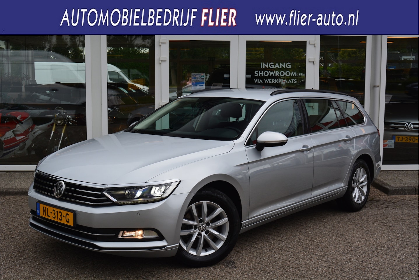 Volkswagen Passat Variant - 1.4 126 PK TSI Comfortline Exclusive | PDC | Navi | Clima | Orig. NL | NAP | - AutoWereld.nl