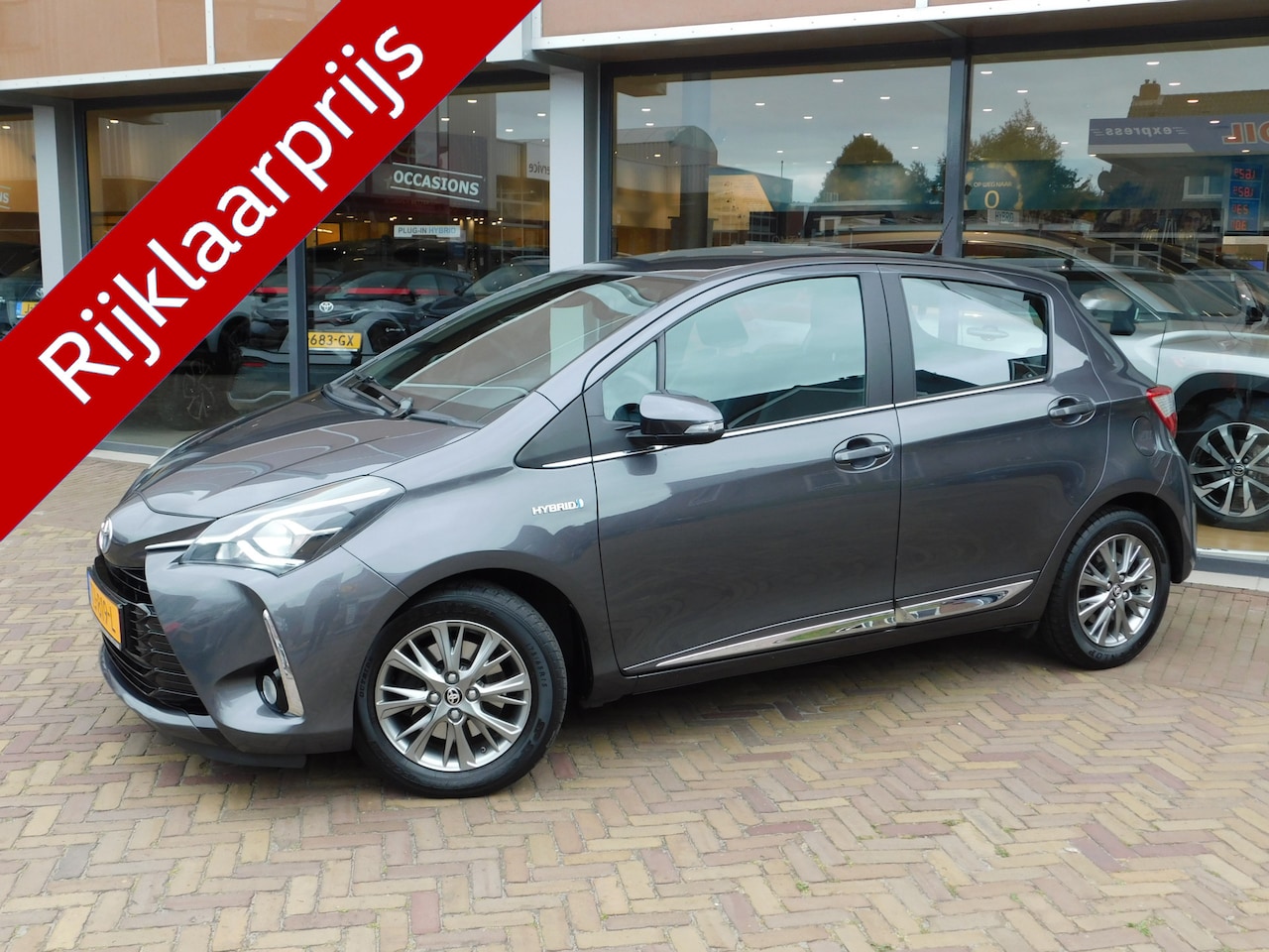 Toyota Yaris - 1.5 Hybrid Executive 1.5 Hybrid Executive - AutoWereld.nl