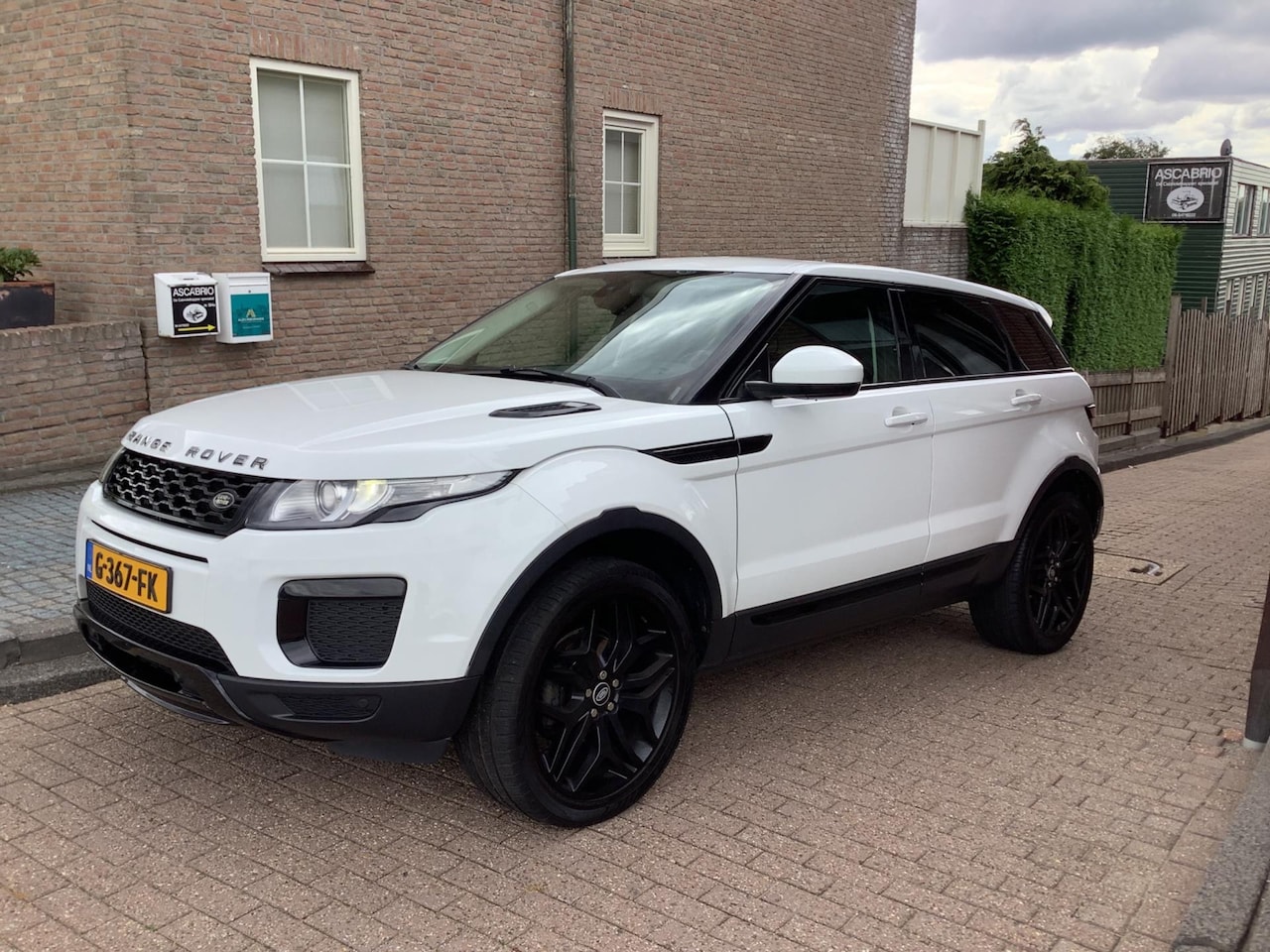 Land Rover Range Rover Evoque - 2.0 Si 4WD Pure Business Edition 2.0 Si 4WD Pure Business Edition - AutoWereld.nl