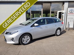 Toyota Auris Touring Sports - 1.8 Hybrid Aspiration Aut. |Climatecontr.| Cruise| Trekhk. afn. 1e eigenaar