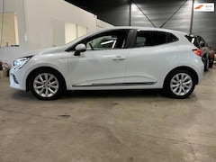 Renault Clio - 1.0 TCe Intens Automaat groot navigatie