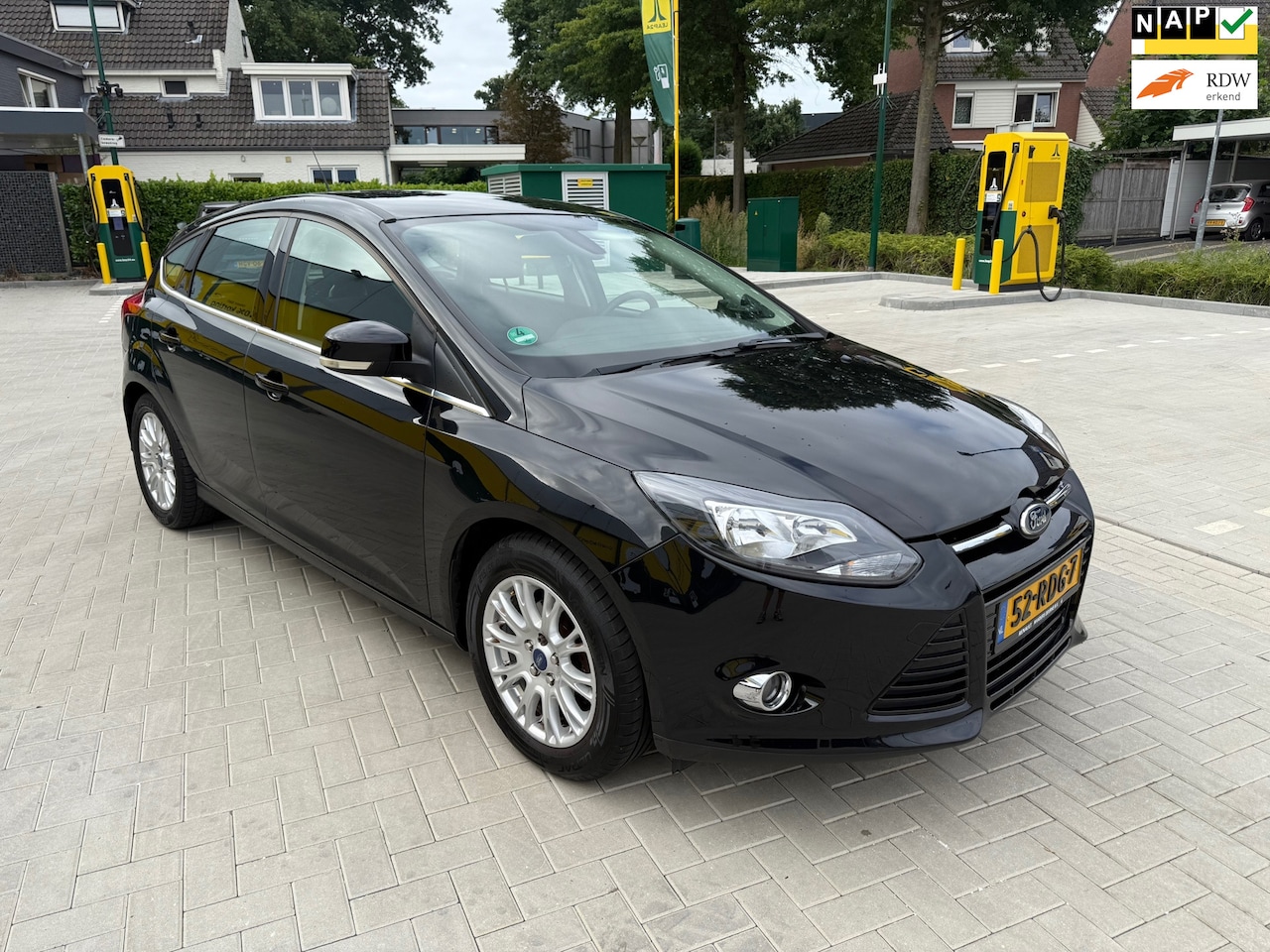 Ford Focus - 1.6 TI-VCT Titanium **ZEER NETJES** - AutoWereld.nl