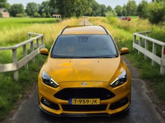 Ford Focus Wagon - 2.0 ST-3