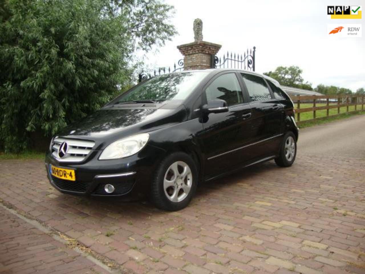 Mercedes-Benz B-klasse - 180 Blue Efficiency 180 BlueEFFICIENCY - AutoWereld.nl