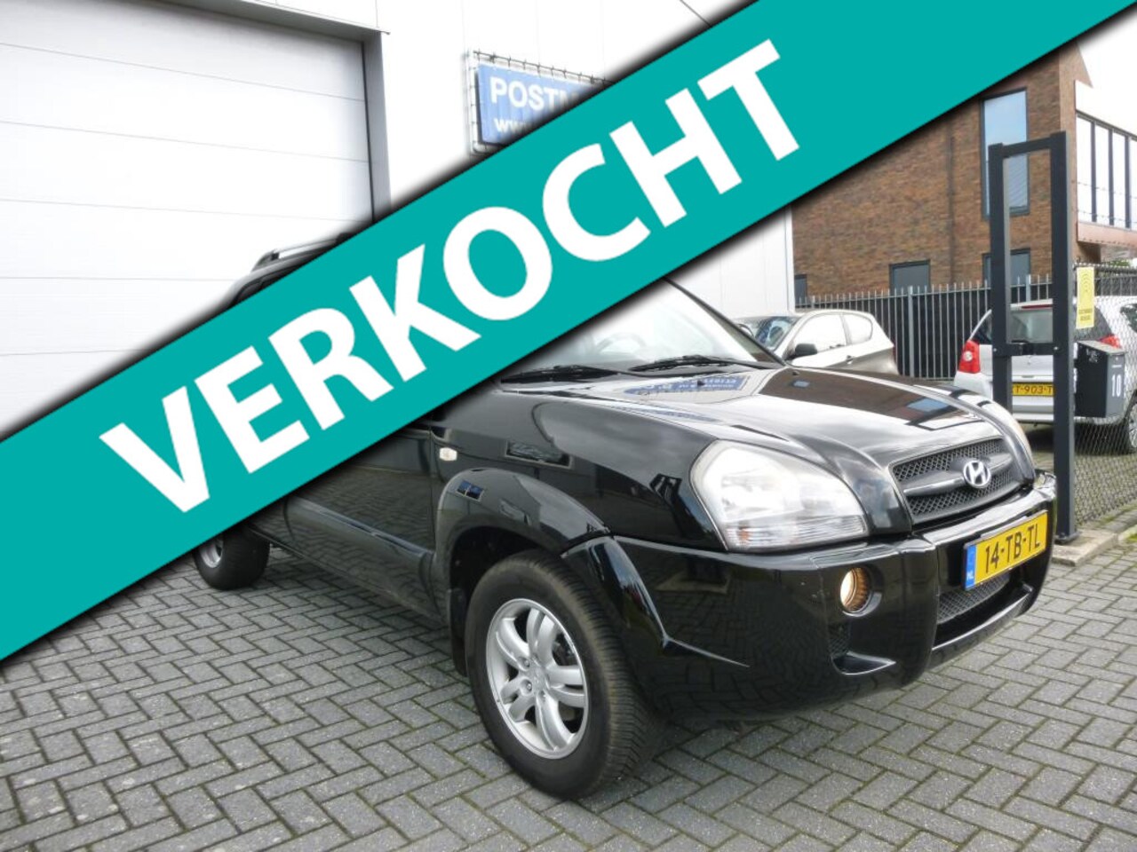 Hyundai Tucson - 2.0i Style 2.0i Style, luxe SUV, airco, trekhaak. - AutoWereld.nl