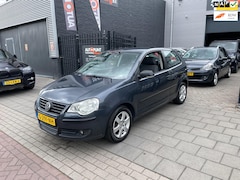 Volkswagen Polo - 1.2-12V Trendline Airco PDC NAP APK 1 Jaar