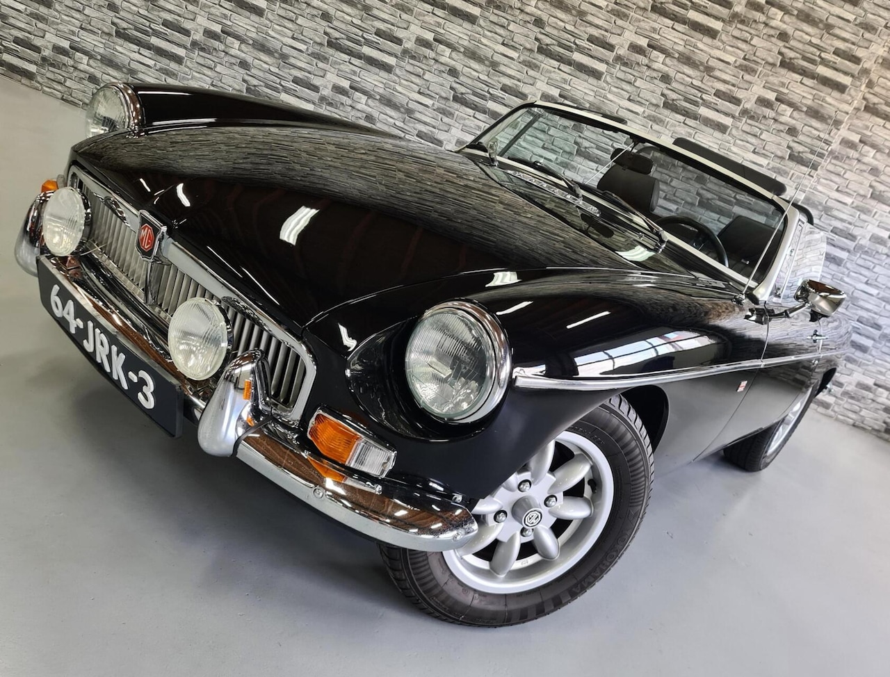MG B type - 1.8 Roadster 1.8 Roadster - AutoWereld.nl