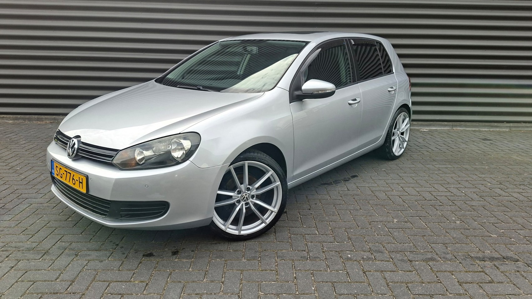 Volkswagen Golf - 1.4 TSI Trendline 1.4 TSI Trendline - AutoWereld.nl