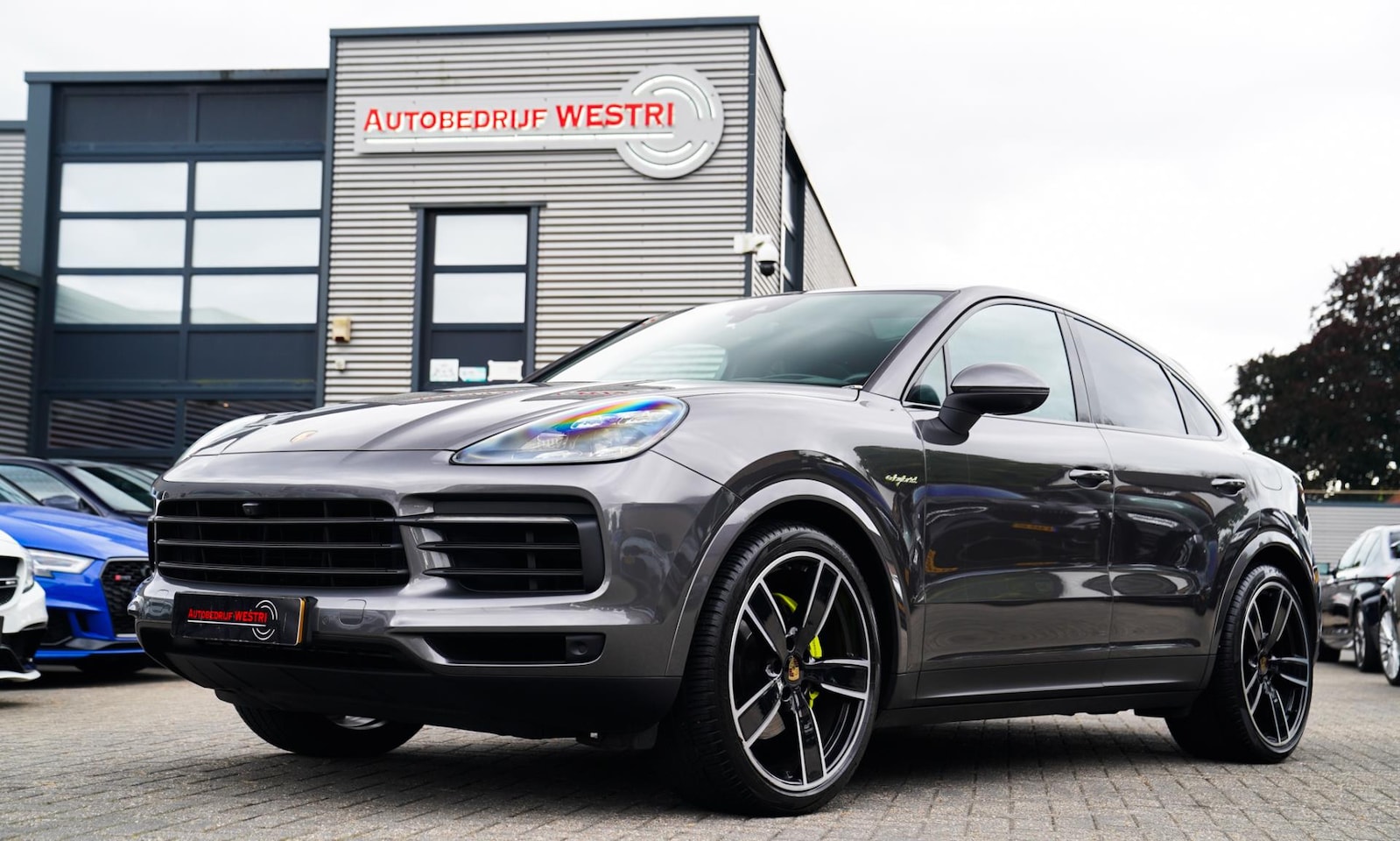 Porsche Cayenne Coupé - 3.0 E-Hybrid | Bose | Luchtvering | Achterbankverwarming | 360 Camera - AutoWereld.nl