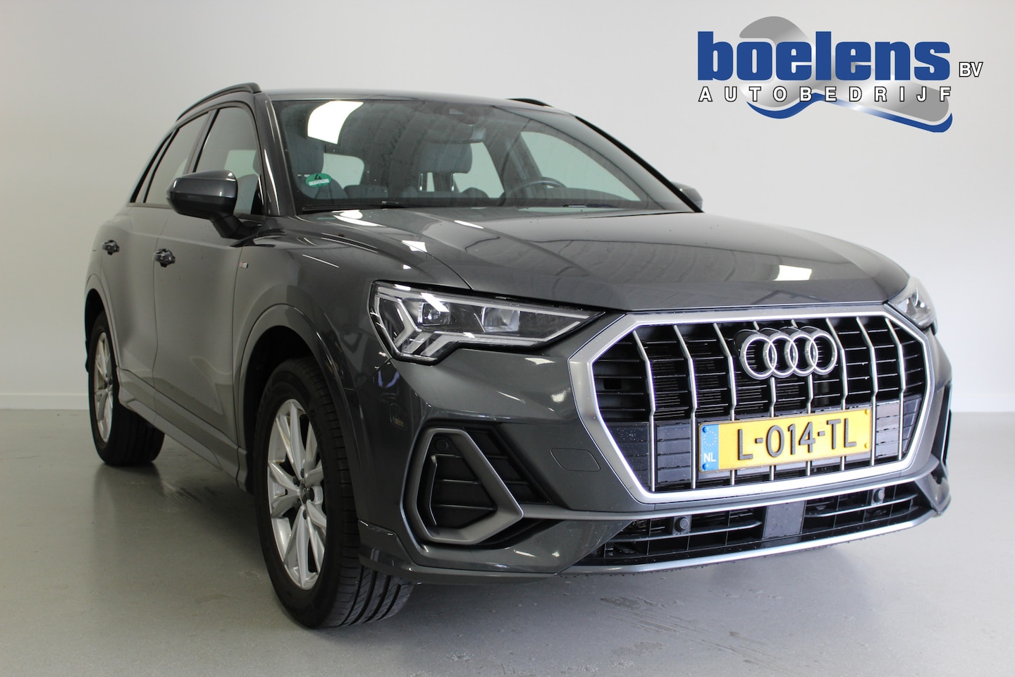 Audi Q3 - 45 TFSI e S edition | ACC | DIGI-DASH | CARPLAY | DAB-RADIO | NAVI | LED | PDC-V/A | 18'LM - AutoWereld.nl