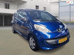 Peugeot 107 - 1.0-12V XR