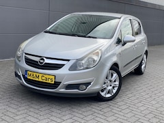 Opel Corsa - 1.4-16V '111' Edition/ sport pakket/ nap/ 2e EIG/ dealeronderhouden/ 1jaar apk/ airco/crui