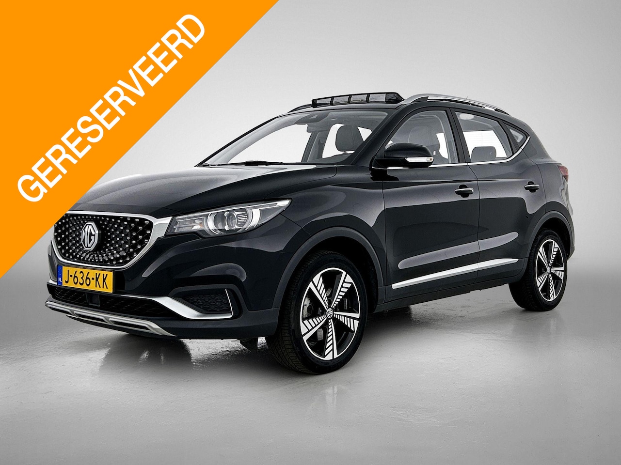 MG ZS - Luxury 45 kWh | Leder | Navi | Panoramadak | Camera | Apple CarPlay | - AutoWereld.nl