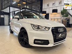 Audi A1 - 1.0 TFSI 1e Eigenaar Panoramadak Dealer onderhouden Parkeersensoren Stoelverwarming Blueto