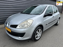 Renault Clio - 1.2-16V Authentique KOUDE AIRCO APK t/m 17-4-26