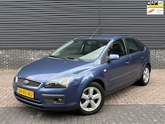 Ford Focus - 1.6-16V 5DR Camera CarPlay Airco Trekhaak NL-Auto