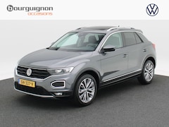 Volkswagen T-Roc - 1.5 TSi 150 Pk Sport | LED | Trekhaak | Panorama Dak | Elektrische Achterklep | Adaptive C