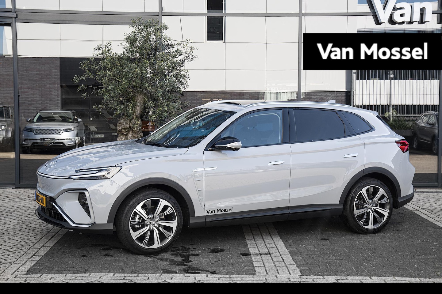 MG Marvel R - Luxury 70 kWh | Leder | Panoramadak | Led Sfeerlicht | 360 Camera | Navi | Apple CarPlay | - AutoWereld.nl