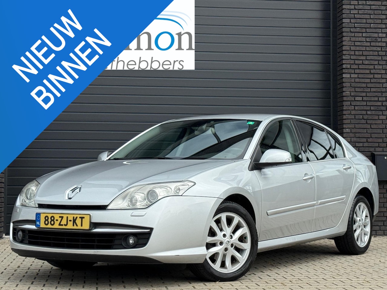 Renault Laguna - 2.0 16V T Dynamique Aut.-5 | 3e eig. | volledig gedocumenteerd | Youngtimer | Bijtellingsv - AutoWereld.nl