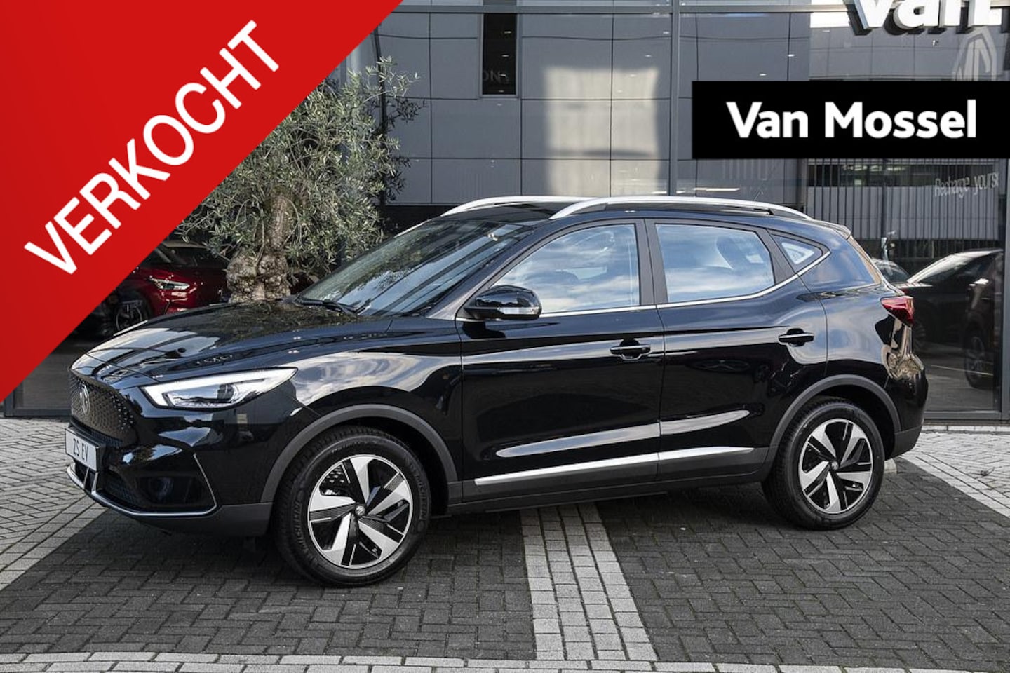 MG ZS - Standard Range Luxury 50 kWh - AutoWereld.nl